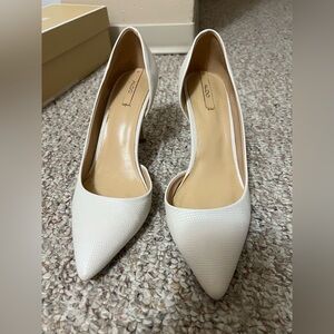 ALDO Cream Heels